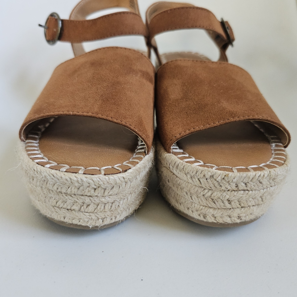 Universal Thread Plateform Espadrilles - image 4